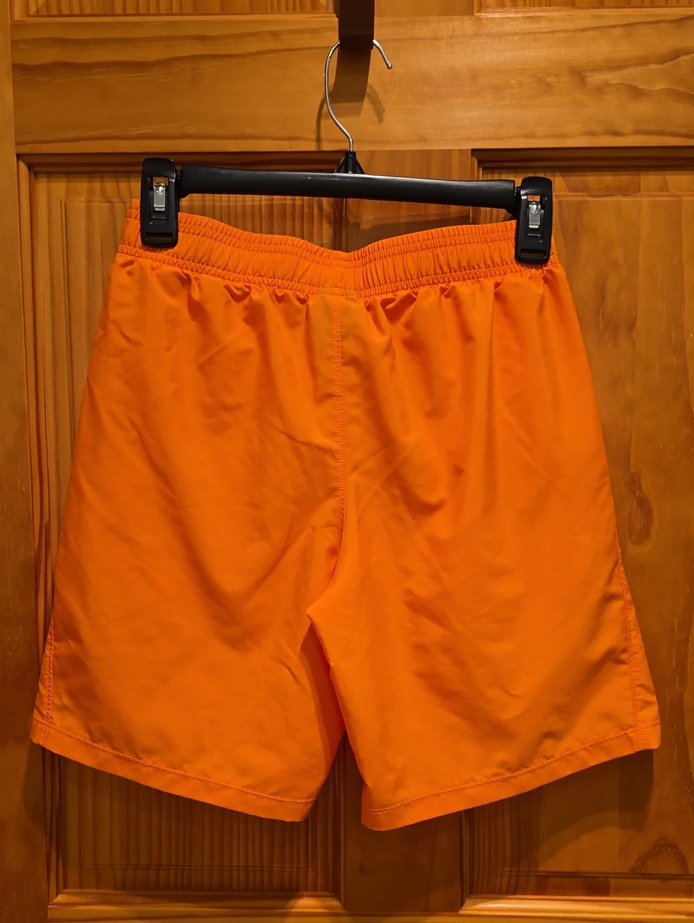 Under Armour Youths Large Bright Orange Athletic Shorts